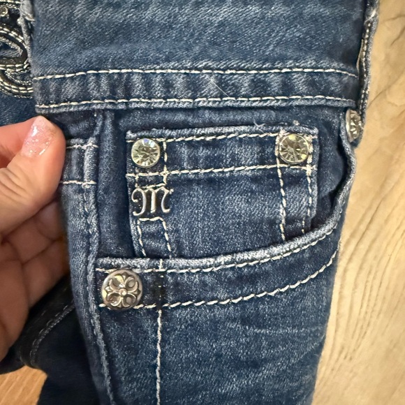 Miss Me Women's Boot Cut Fleur De Lis Designer Jeans, Size 27 Style JP5145B2 - Picture 7 of 10